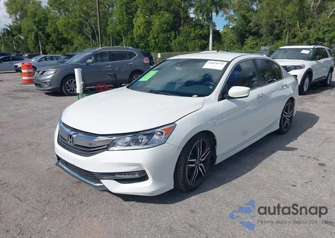 2017 Honda Accord Sport z USA, uszkodzony, nr VIN 1HGCR2F62HA218068